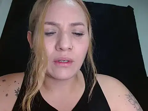 sendy VeryDirty online show from April 2, 2026, 11:44 pm