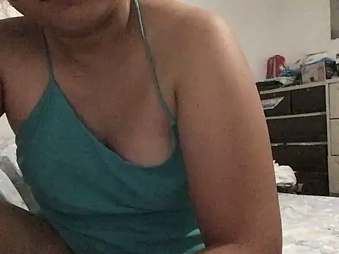 Snapshot of lady_candy85 chatting on February 10, 2026, 12:31 am lady candy85 online show from February 10, 2026, 12:31 am