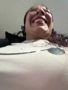 Snapshot of Ximena_firee chatting on February 20, 2026, 11:23 am Ximena firee online show from February 20, 2026, 11:23 am