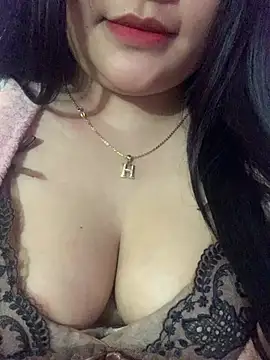 Violet pusy online show from February 7, 2026, 12:24 pm