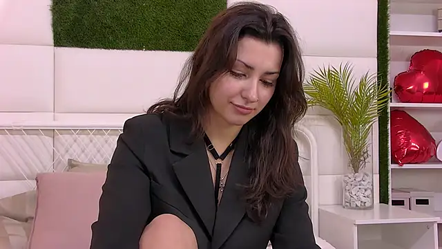 AngelaCox online show from February 18, 2026, 7:17 am