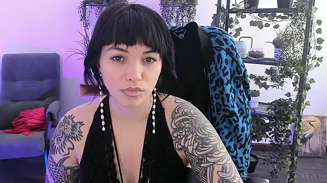 Snapshot of NeoGeisha chatting on February 25, 2026, 10:37 am NeoGeisha online show from February 25, 2026, 10:37 am