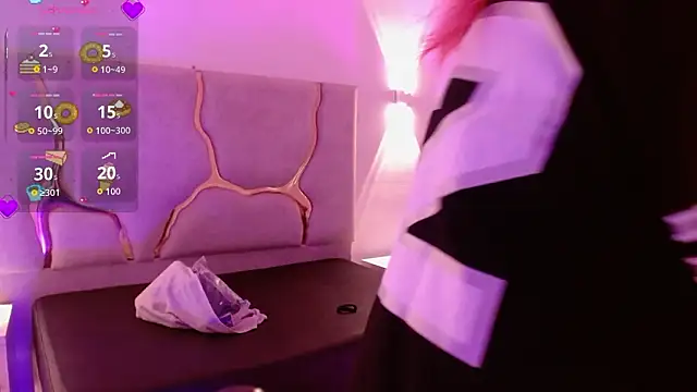 Snapshot of Sashaa_tay chatting on February 24, 2026, 7:15 pm Sashaa tay online show from February 24, 2026, 7:15 pm