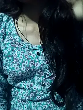 Sexy-Raziya69 online show from February 5, 2026, 1:01 am