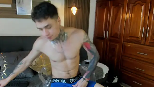 acxel prescot online show from April 5, 2026, 8:37 pm