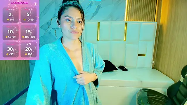 rox luxury tf online show from May 31, 2026, 3:51 pm