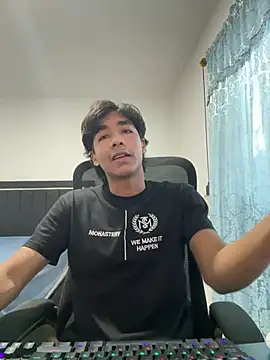 Snapshot of Pedestal_diamant chatting on February 20, 2026, 9:17 pm Pedestal diamant online show from February 20, 2026, 9:17 pm