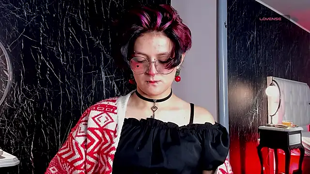 YuuMiko online show from March 7, 2026, 12:21 pm