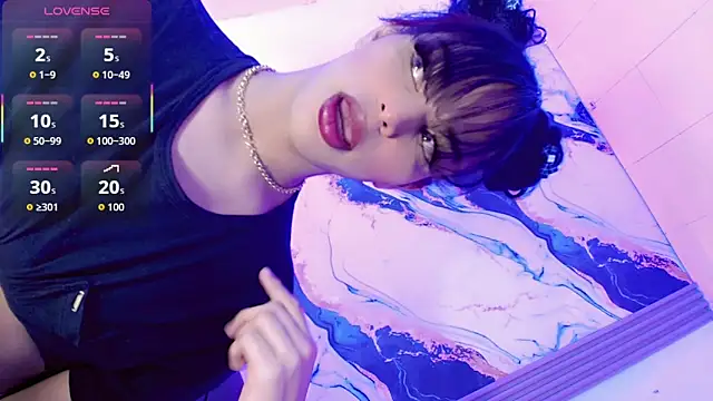 Zonce shimer online show from March 31, 2026, 7:38 pm