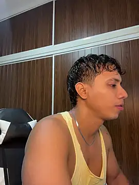 Snapshot of Gael_Velaryx chatting on July 9, 2026, 10:20 pm Gael Velaryx online show from July 9, 2026, 10:20 pm