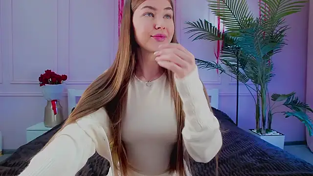 Milana rosaa online show from February 23, 2026, 5:35 pm