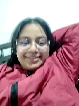 Snapshot of Jenni002_- chatting on February 16, 2026, 11:13 pm Jenni002 - online show from February 16, 2026, 11:13 pm