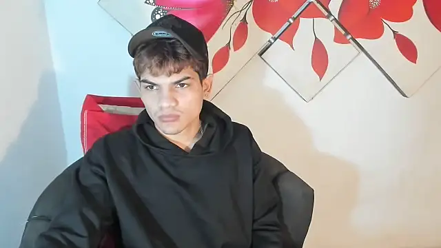 Snapshot of Jesshot_bigcock20cm chatting on March 16, 2026, 2:52 am Jesshot bigcock20cm online show from March 16, 2026, 2:52 am