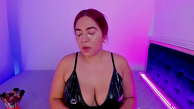 Angelica  Red online show from March 15, 2026, 4:03 pm