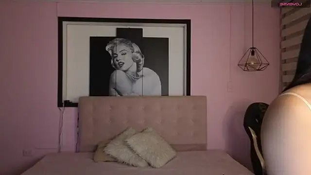 Snapshot of Katia_pretty_x chatting on April 10, 2026, 3:46 am Katia pretty x online show from April 10, 2026, 3:46 am