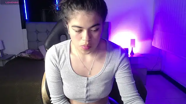 Snapshot of Katia_pretty_x chatting on March 21, 2026, 9:03 am Katia pretty x online show from March 21, 2026, 9:03 am