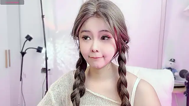 Memeli0 online show from February 9, 2026, 9:57 pm