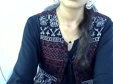 Mehaak  online show from May 10, 2026, 7:45 am