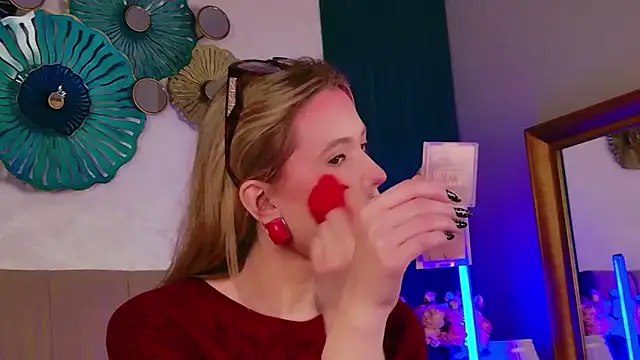 Snapshot of Beckie_White chatting on March 2, 2026, 9:11 pm Beckie White online show from March 2, 2026, 9:11 pm