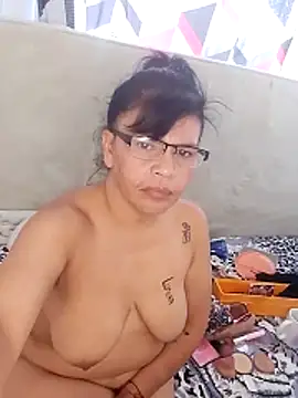 jennifer 0717 online show from April 9, 2026, 10:16 pm