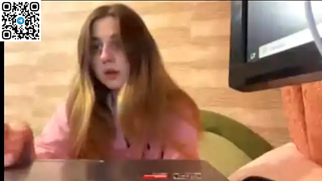 Snapshot of LovelySilk_63 chatting on March 4, 2026, 7:54 pm LovelySilk 63 online show from March 4, 2026, 7:54 pm