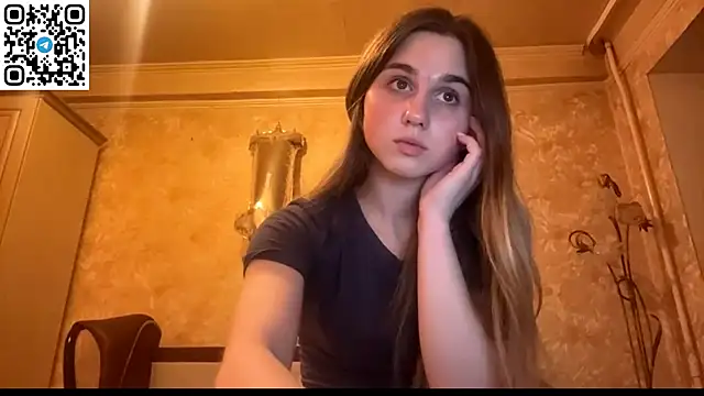 Snapshot of LovelySilk_63 chatting on May 30, 2026, 6:57 pm LovelySilk 63 online show from May 30, 2026, 6:57 pm