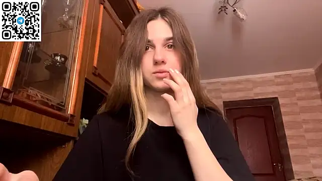 Snapshot of LovelySilk_63 chatting on February 23, 2026, 8:59 am LovelySilk 63 online show from February 23, 2026, 8:59 am