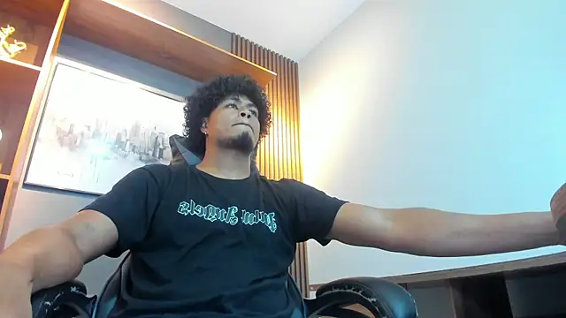 Kai Moreno online show from February 12, 2026, 8:30 pm