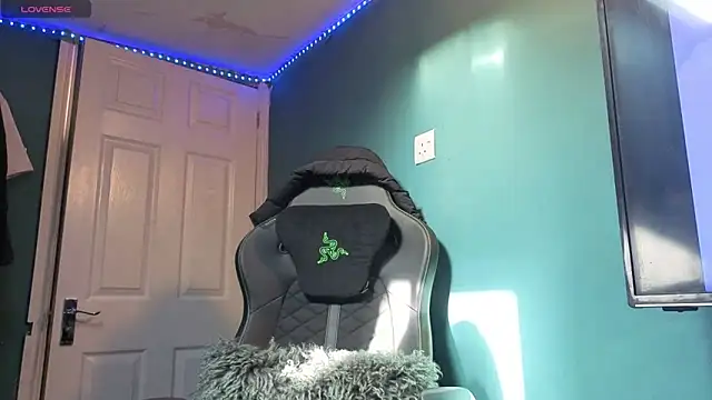 JadeAlexis403 online show from March 28, 2026, 4:41 pm