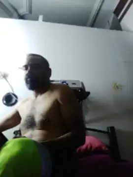 Snapshot of OMARMEX1 chatting on April 10, 2026, 2:51 am OMARMEX1 online show from April 10, 2026, 2:51 am