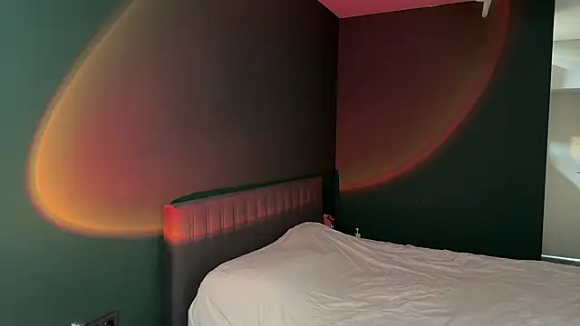 cronck52 online show from March 8, 2026, 7:11 am