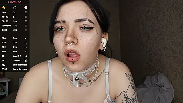 ShayneMilush online show from March 25, 2026, 2:38 pm