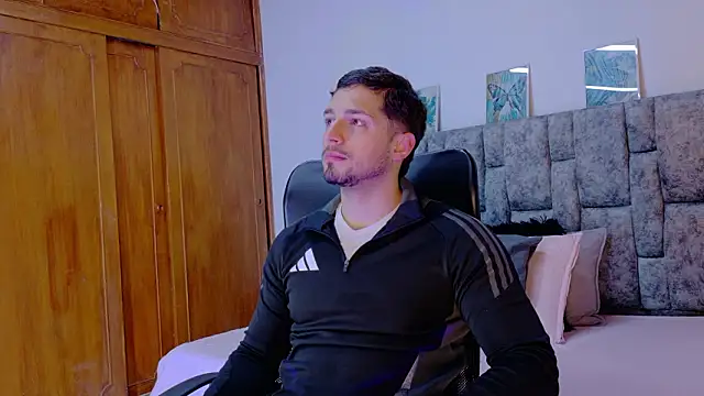 NICK MOSS  online show from February 21, 2026, 11:12 am