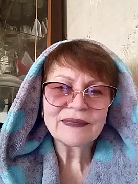 SophieBurns online show from March 19, 2026, 11:32 am