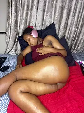 Snapshot of applebae chatting on April 22, 2026, 6:42 am applebae online show from April 22, 2026, 6:42 am