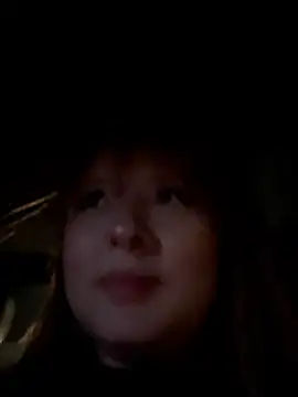 Snapshot of CharlotteUwU_ chatting on February 20, 2026, 12:18 am CharlotteUwU online show from February 20, 2026, 12:18 am