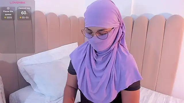  amisha online show from March 9, 2026, 11:25 am