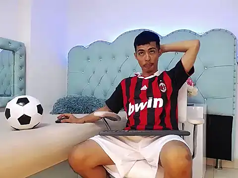 Snapshot of Apolo_Richards chatting on February 7, 2026, 7:55 pm Apolo Richards online show from February 7, 2026, 7:55 pm