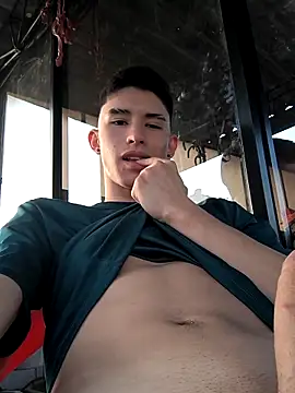 Camilow w online show from April 1, 2026, 10:28 pm