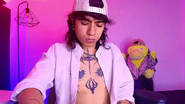 Axell Kussh online show from March 7, 2026, 3:17 pm