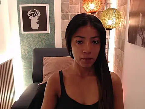 Scarleet miaa online show from April 8, 2026, 3:35 pm