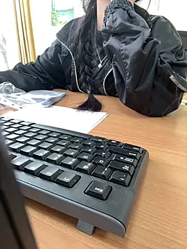 Snapshot of Celeste_SexyY chatting on March 2, 2026, 4:46 am Celeste SexyY online show from March 2, 2026, 4:46 am