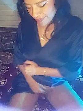 Snapshot of lorenita1616 chatting on February 21, 2026, 8:27 am lorenita1616 online show from February 21, 2026, 8:27 am