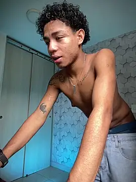 Snapshot of 777_dmz_ chatting on February 22, 2026, 6:31 pm 777 dmz online show from February 22, 2026, 6:31 pm