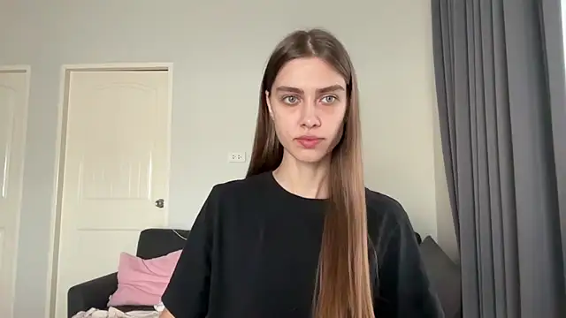 Snapshot of SonyaSweety chatting on March 3, 2026, 12:50 am SonyaSweety online show from March 3, 2026, 12:50 am