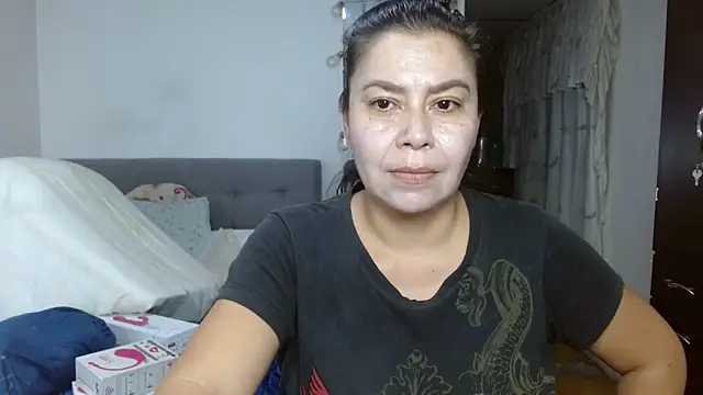 Karo sexy online show from September 30, 2025, 5:24 am