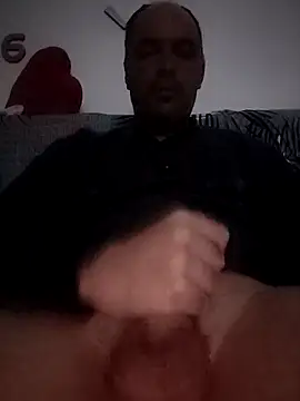 Snapshot of circott chatting on February 14, 2026, 10:21 pm circott online show from February 14, 2026, 10:21 pm