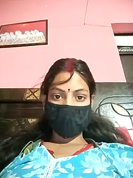 BIG QWEEN NO1 online show from April 5, 2026, 9:16 am