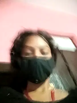 BIG QWEEN NO1 online show from April 12, 2026, 12:14 am