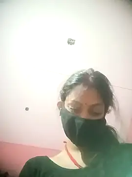 BIG QWEEN NO1 online show from March 15, 2026, 9:55 pm